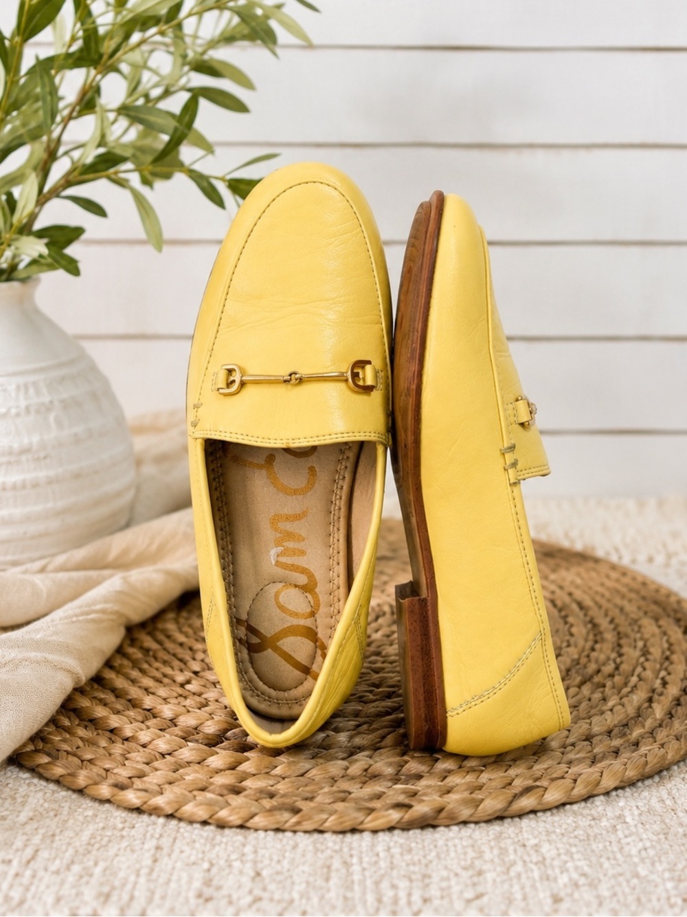Sam Edelman Girls Loraine Mini Butter Yellow Almond Toe Leather Loafers Size 2M
